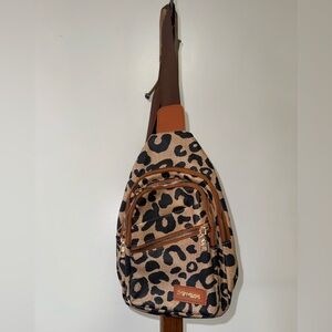 Zhenmeishi Neutral Cheetah Print Fanny Bag